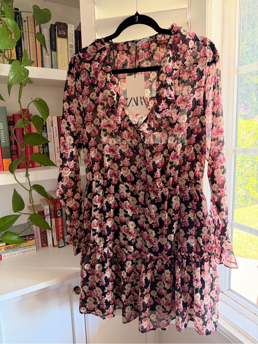 ZARA Black Floral Ruffle Long-Sleeve Mini Dress with Pink Roses
